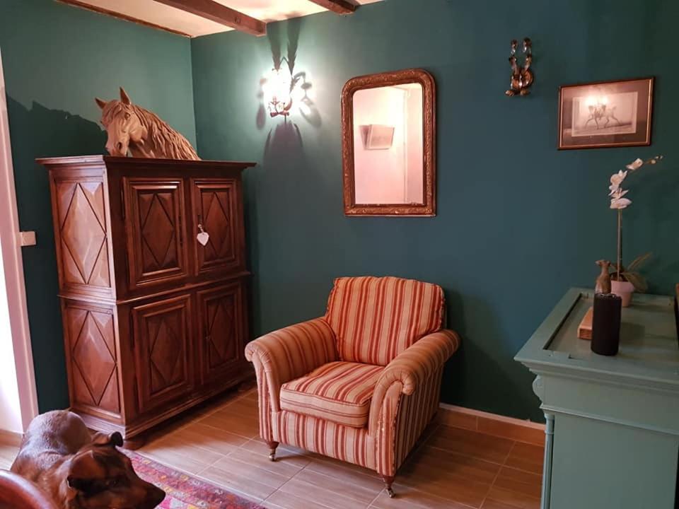 Chambres D Hotes L'Agape Saint-Martial-sur-Isop ภายนอก รูปภาพ