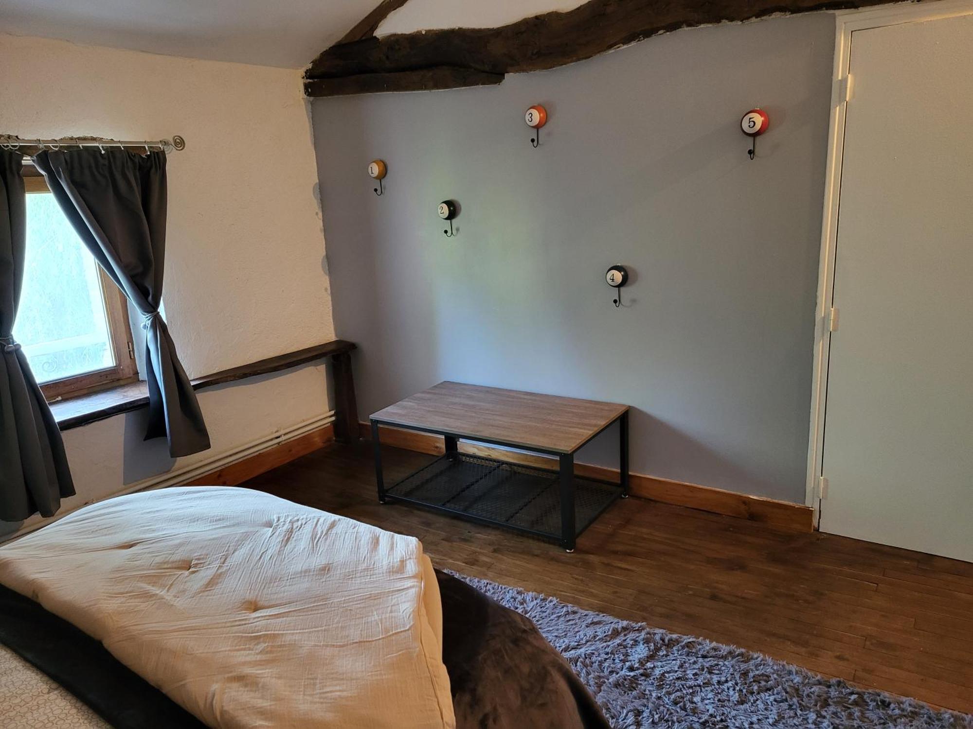 Chambres D Hotes L'Agape Saint-Martial-sur-Isop ห้อง รูปภาพ