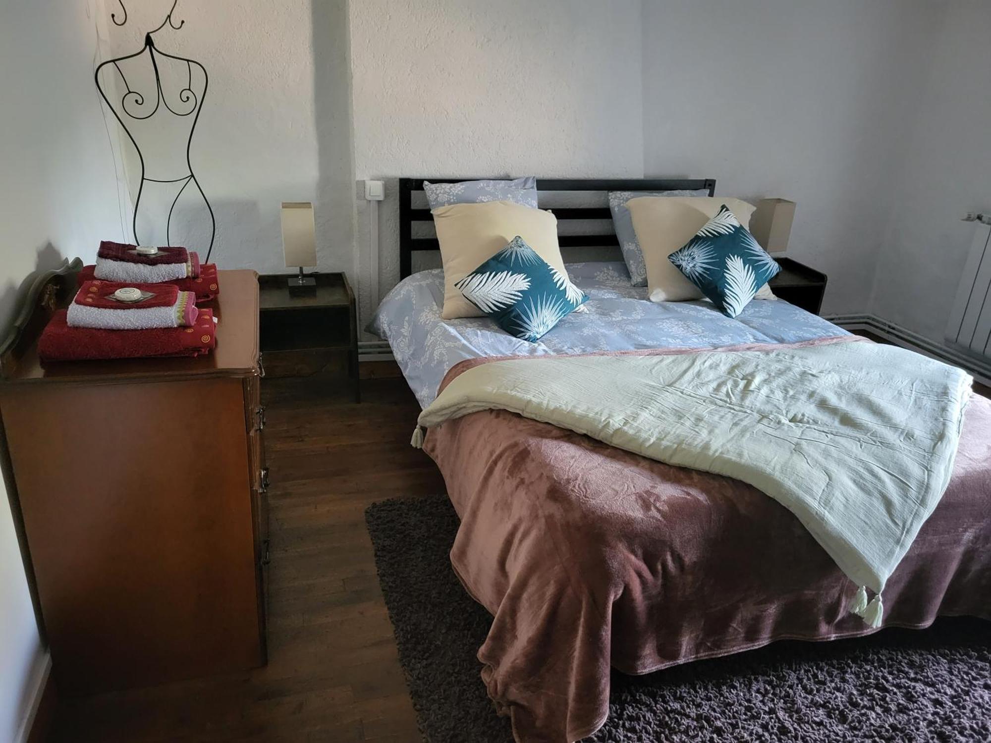 Chambres D Hotes L'Agape Saint-Martial-sur-Isop ห้อง รูปภาพ